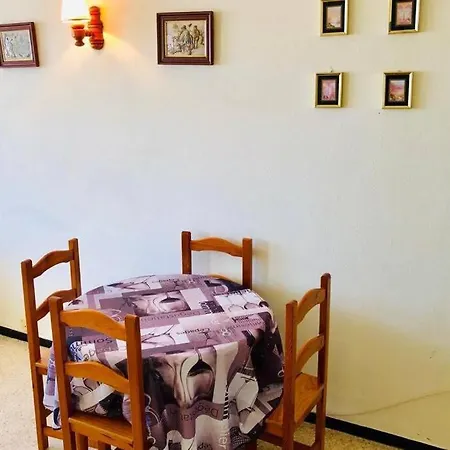 Cozy Playa Americas Appartement