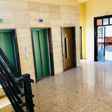 Cozy Playa Americas Appartement